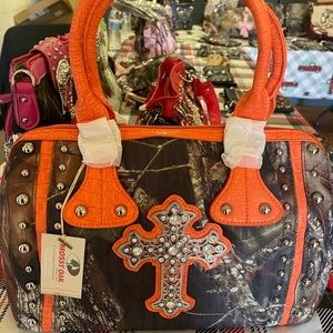 Mossy Oak orange and camouflage purse with rhinestone cross